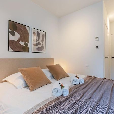 Huswell - Apartment With Terrace Close To The Sea Остенде Екстериор снимка