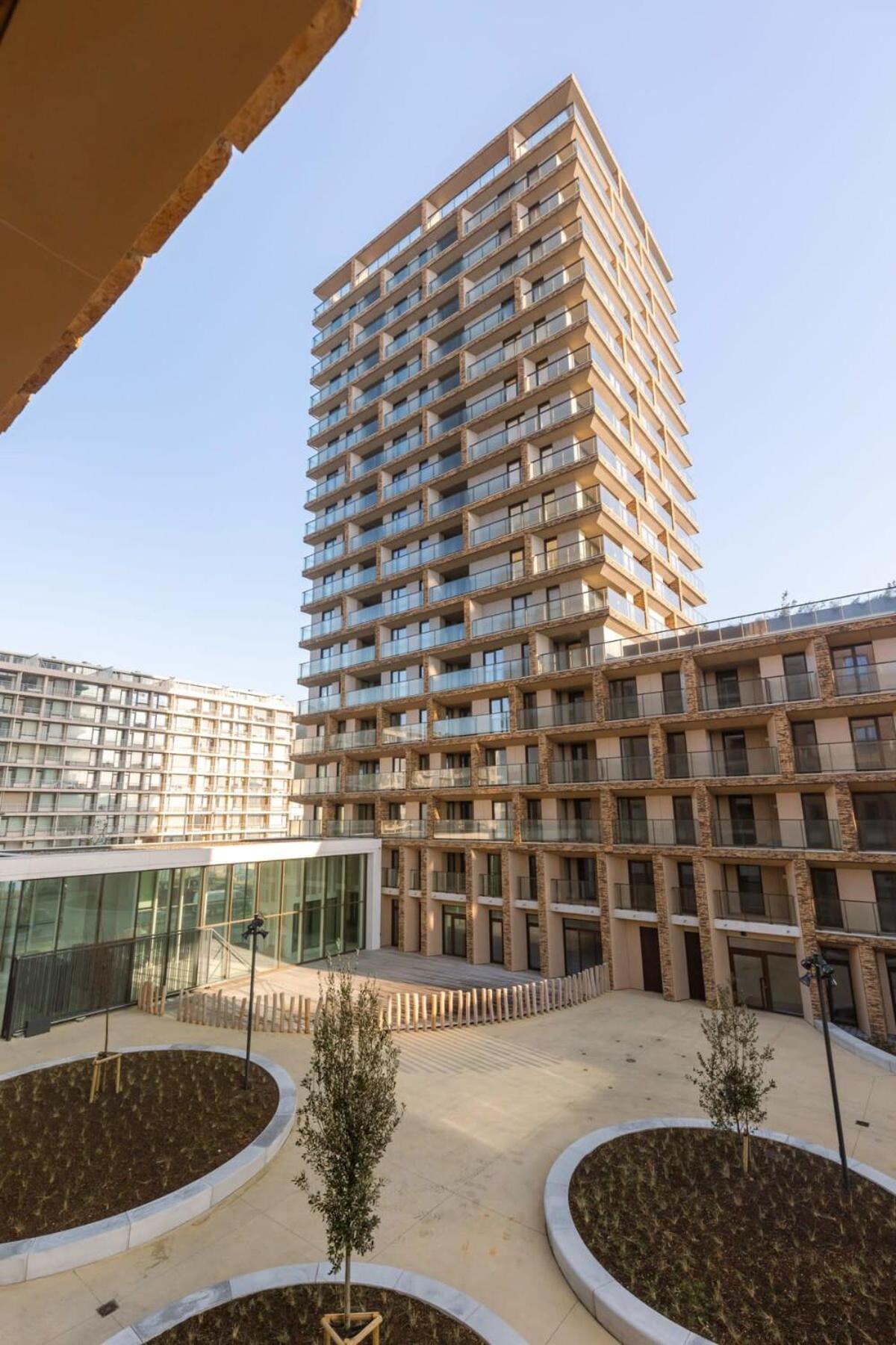 Huswell - Apartment With Terrace Close To The Sea Остенде Екстериор снимка