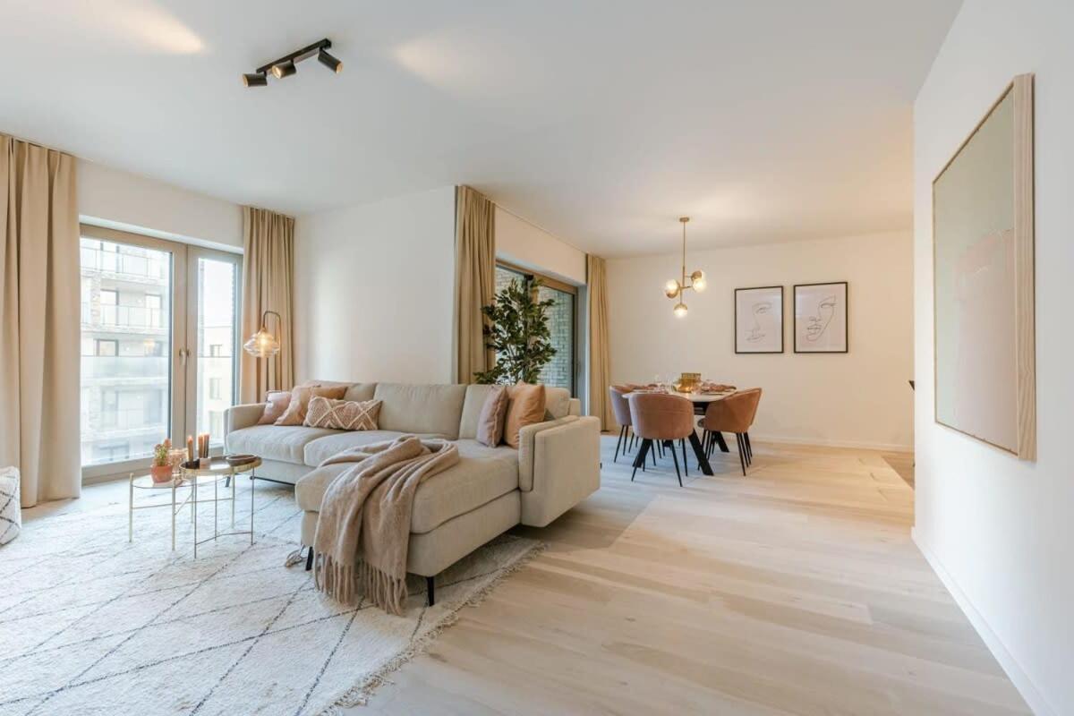 Huswell - Apartment With Terrace Close To The Sea Остенде Екстериор снимка