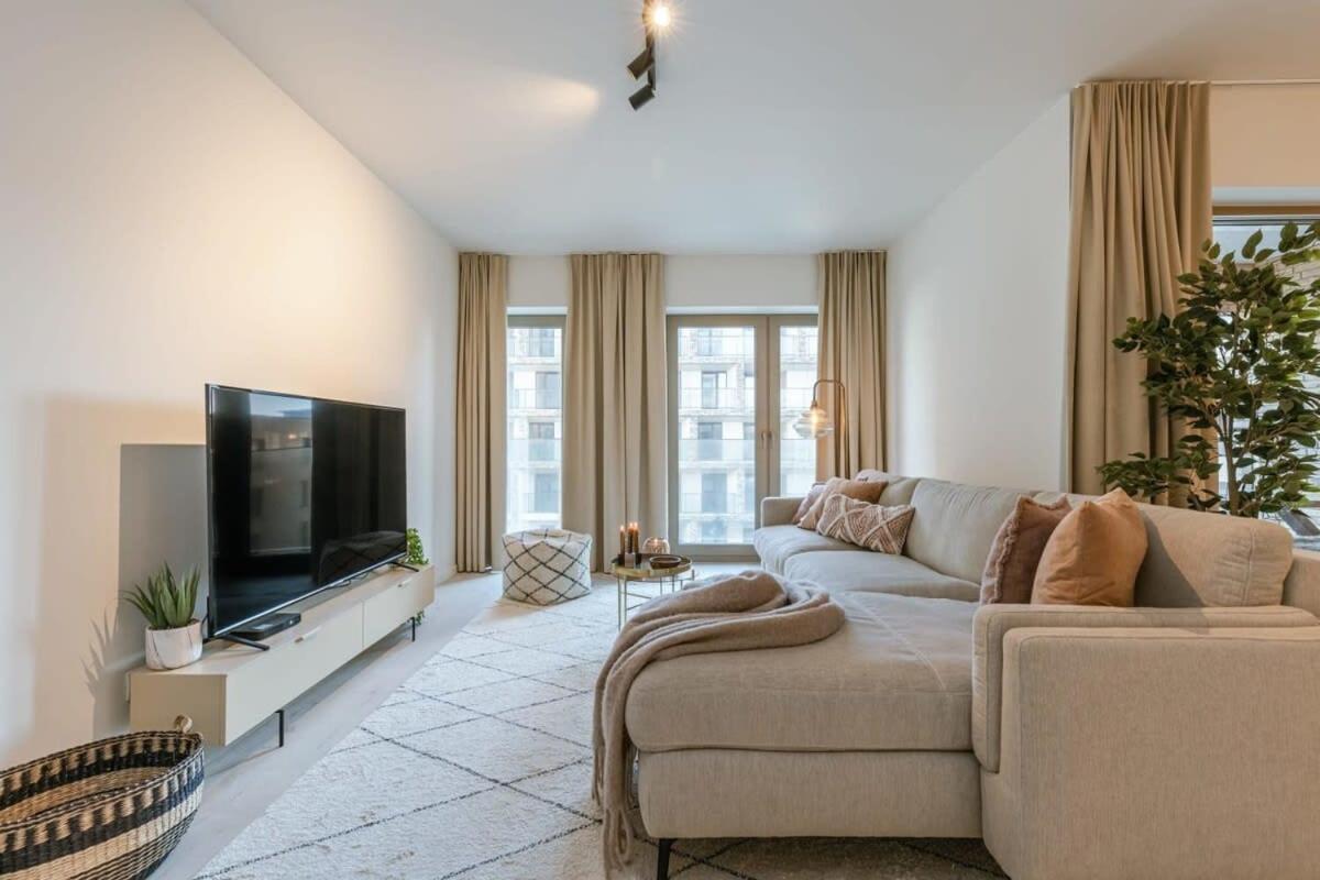 Huswell - Apartment With Terrace Close To The Sea Остенде Екстериор снимка